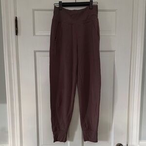 Athleta Coaster Luxe High Rise Jogger in dusty rose